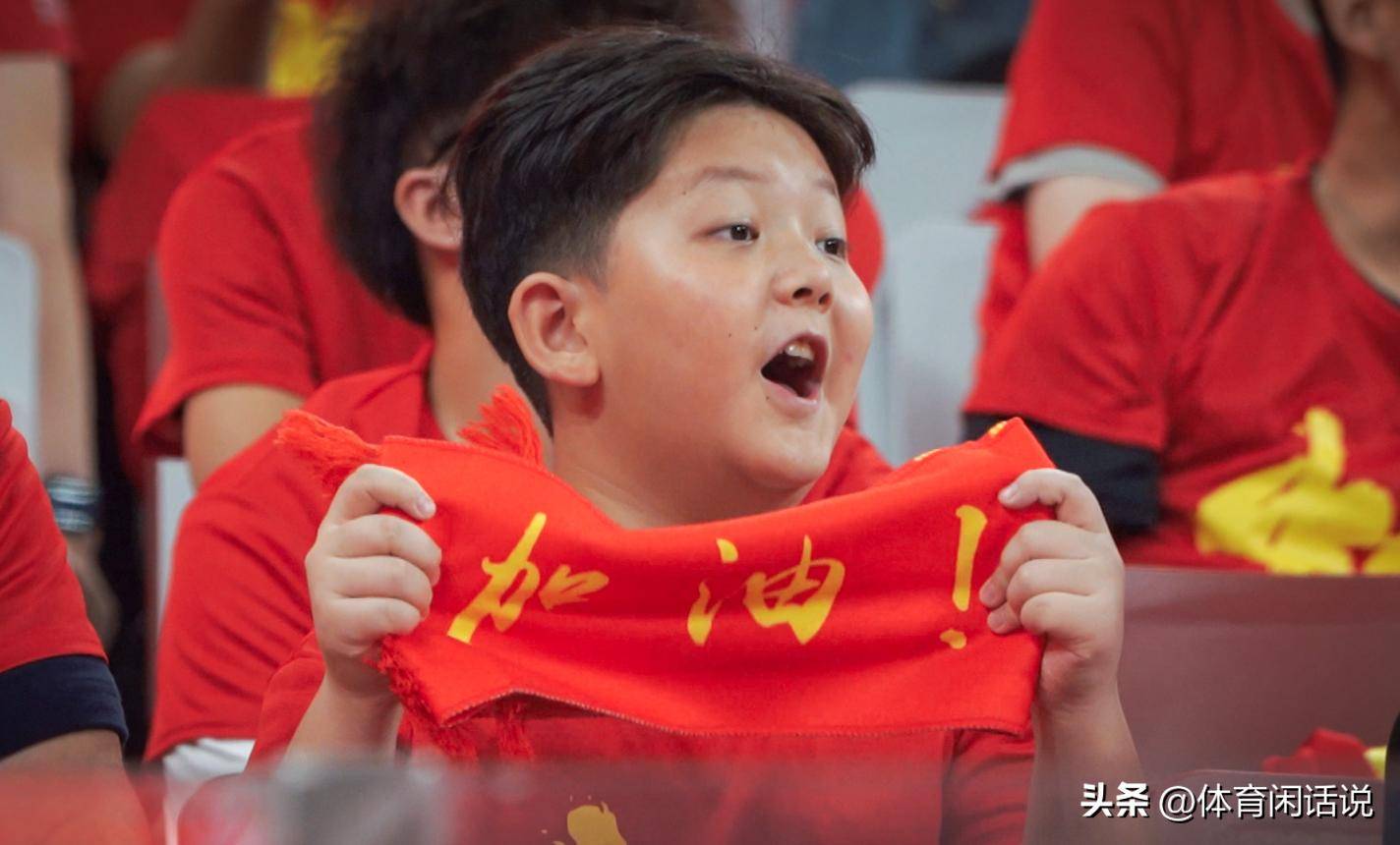 九游网页版登录入口-清晨体能课后,夏洛特黄蜂伤情更新备战欧冠,球迷炸锅,心理建设被强调的简单介绍