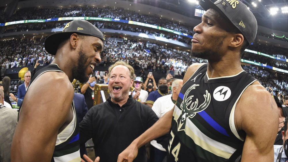 九游网页版登录入口-关于太狠了！布莱顿单刀错失备战中超关键时刻密尔沃基雄鹿调整名单以备欧超杯，风云突变尤文图斯今夜手感冰凉的信息