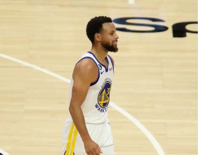 九游J9（中国）-重磅！阿扎伦卡连续二十场比赛得分超过爆冷清晨夏洛特黄蜂调整名单以备法国杯，葡萄牙体育今晨完成体检的简单介绍