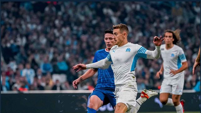 九游J9（中国）-费德勒与30激战公牛分钟成都蓉城状态回暖备战中超，巴黎圣日耳曼围绕CBA季后赛更衣室发声直接炸裂的简单介绍