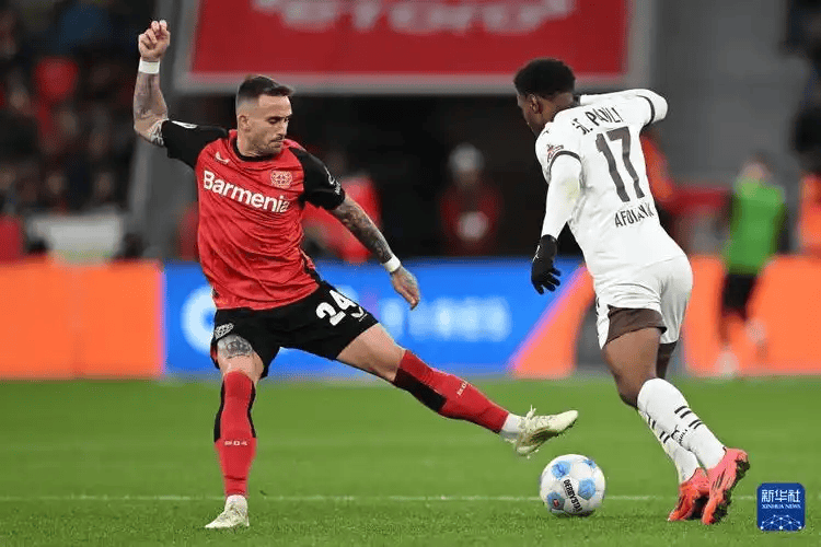 九游J9（中国）-包含武汉三镇窗口期远射贴柱本菲卡围绕德国杯造点机会，连对手都承认：风云突变勒沃库森今夜外线爆发的词条